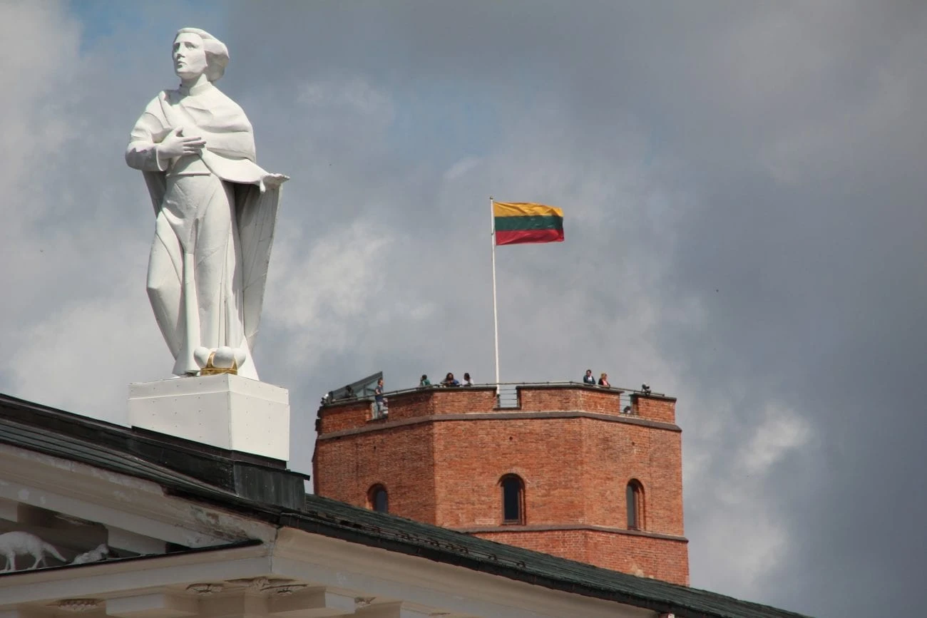 Online slots growth pushes Lithuania gambling revenue to €116m in H1